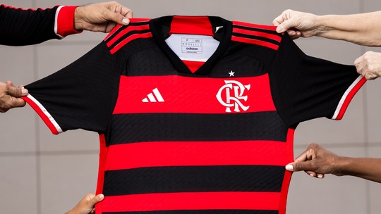 Flamengo renova patrocínio da camisa até 2026; veja valor