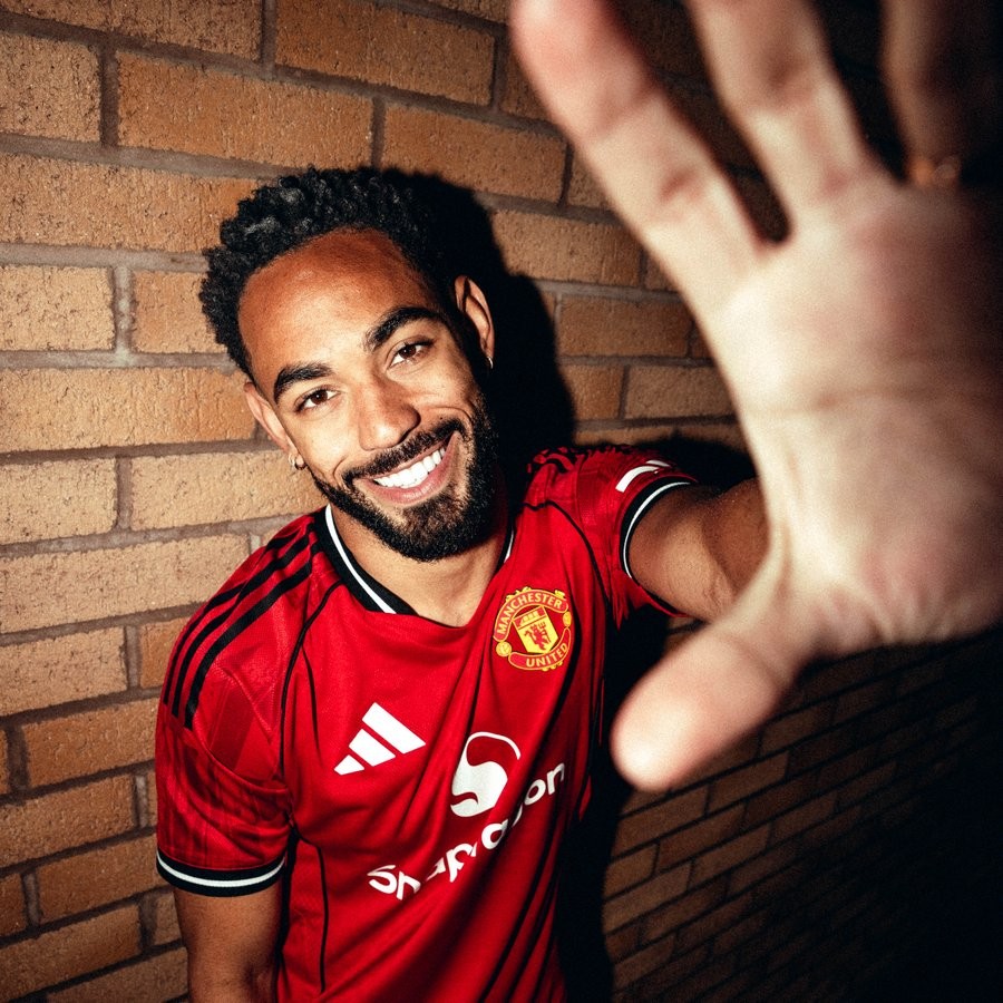 Contratações do Manchester United: veja transferências para 2025/26