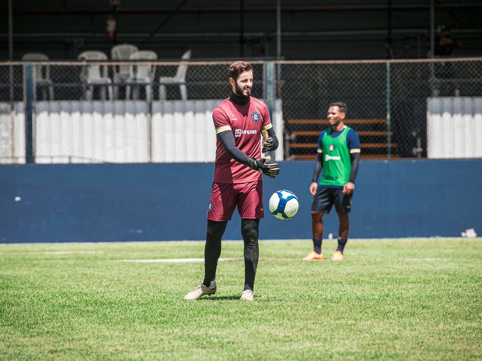 LEC é goleado pelo Remo e vê vaga para a próxima fase ameaçada