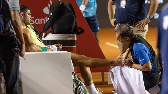 O que é entorse no tornozelo que tirou Alcaraz do Rio Open