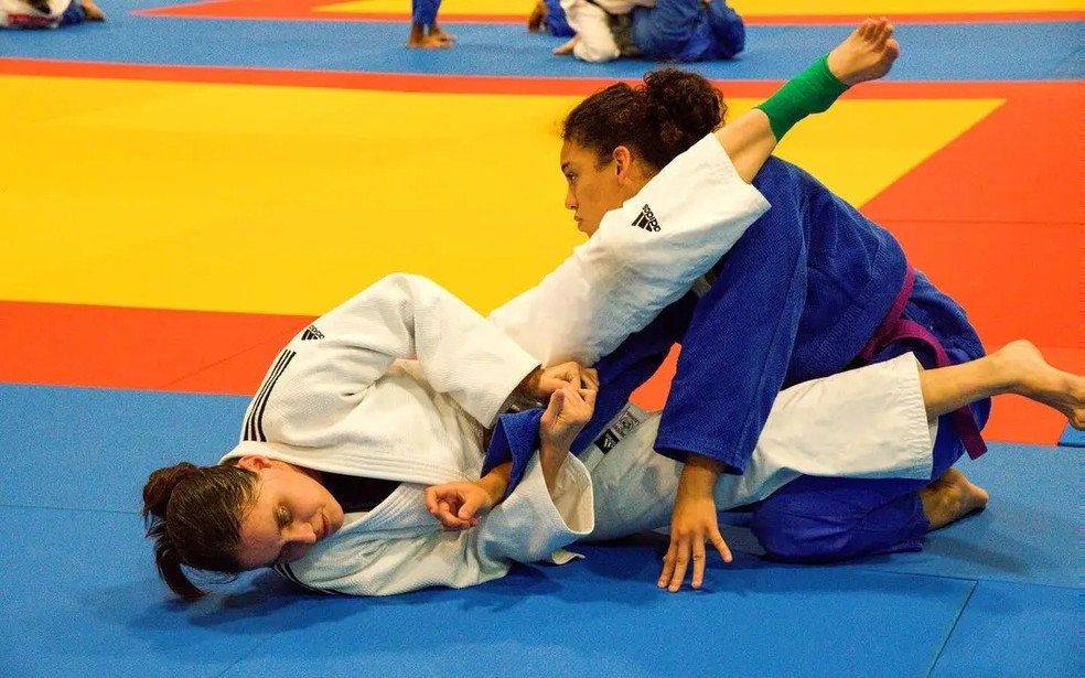 Érika Zoaga conquista medalha de prata no judô — Foto: Reprodução