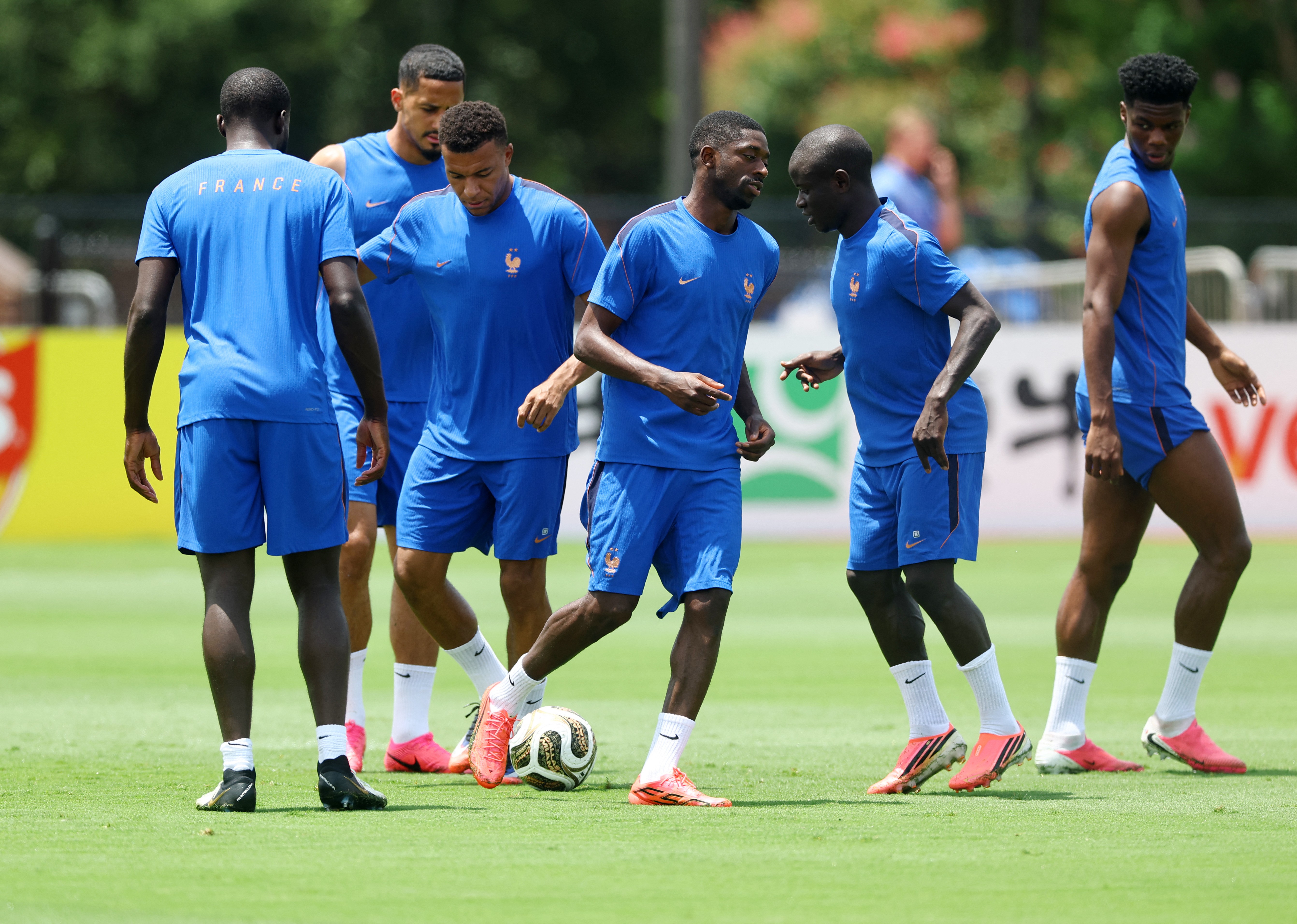 Escalação da França: Tchouaméni vai a campo, e Deschamps pode mudar time contra Espanha