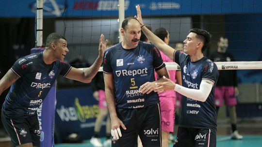 Suzano vence Goiás na estreia da Superliga Masculina