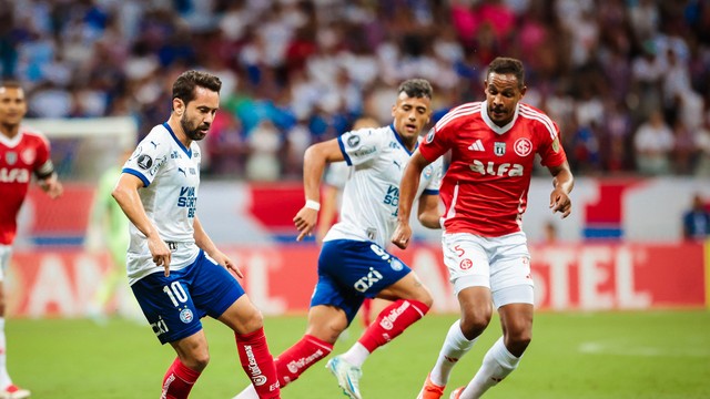 Everton Ribeiro em Bahia x Internacional