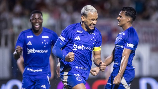 Análise: Cruzeiro dá sinais para Tite, vence no último suspiro e segue vivo por vaga no Mineiro