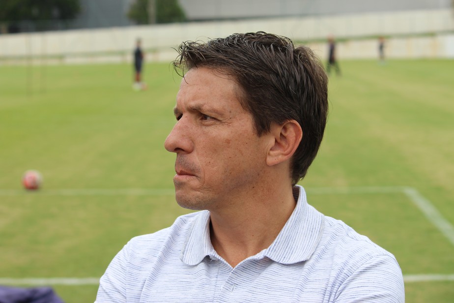 LEMBRA DELE? Ídolo rival revela ter sido dispensado pelo Corinthians na base