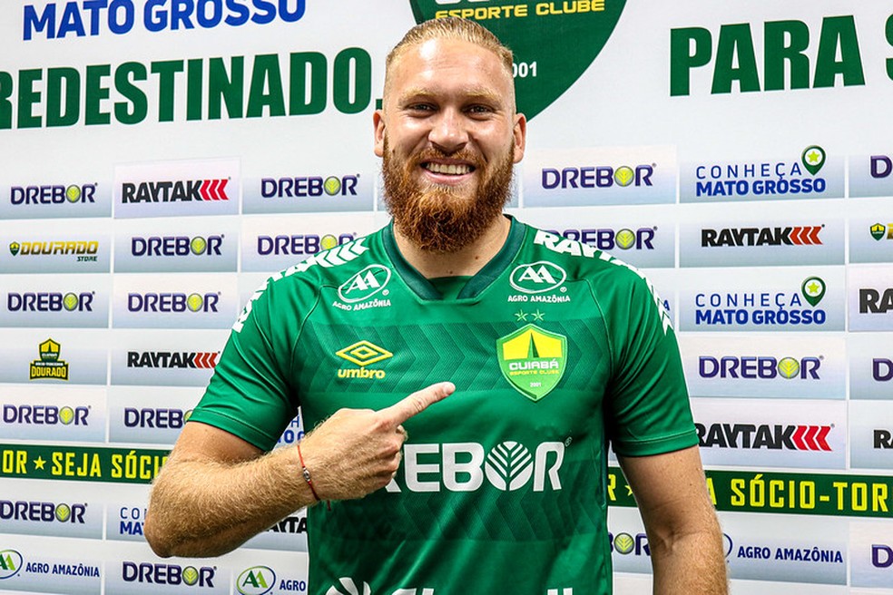 JÁ TEM O SUBSTITUTO DO ÍDOLO! Venê Casagrande revela novo atacante do Flamengo após aval de Filipe Luís