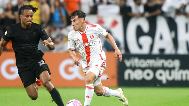 Carrillo e Bernabei em Corinthians x Inter
