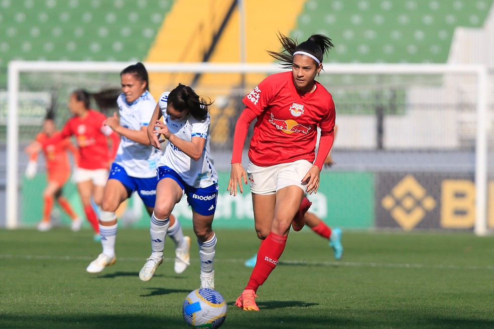 Thayslane, do Bragantino, em partida contra o Cruzeiro