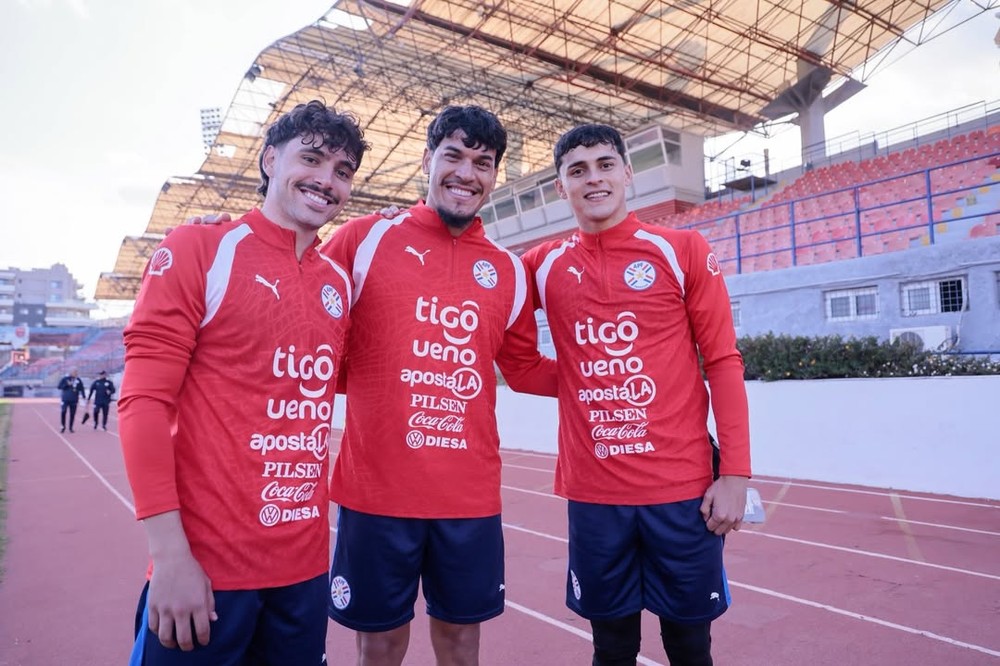 Técnico do Paraguai exalta Mauricio e fala sobre chances de meia do Palmeiras ir para a Copa!
