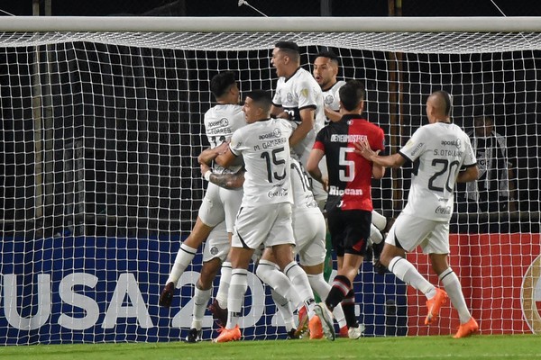 Libertadores: Classificado, Olimpia vence e lidera Grupo H