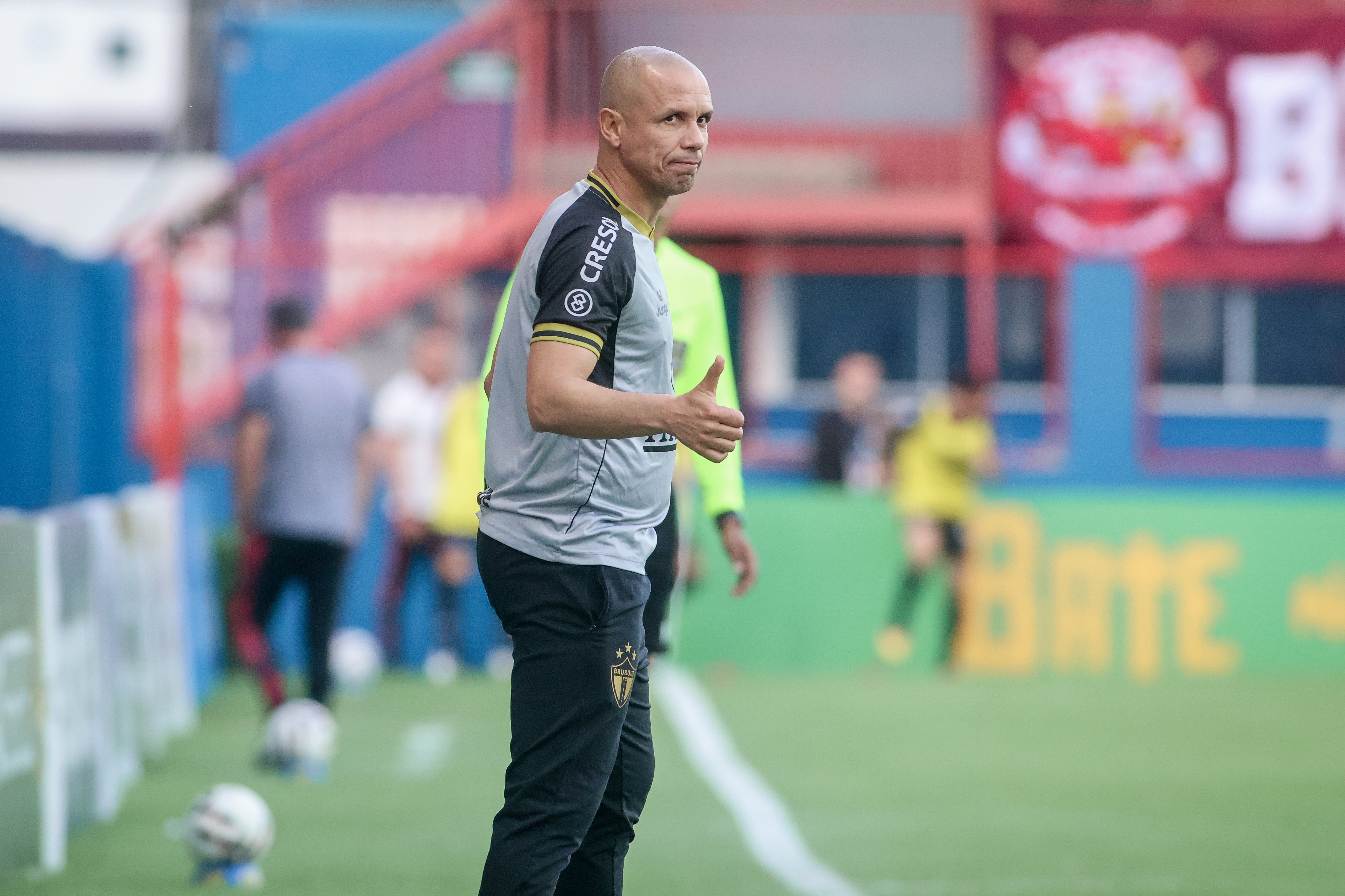 Região: Londrina encaminha contratação do técnico Higo Magalhães para a temporada 2027