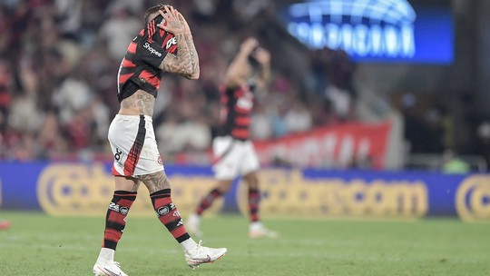 Análise: pernas frescas tropeçam no (des)entrosamento, e time vê gordura na liderança ir embora - Foto: (Thiago Ribeiro / AGIF)