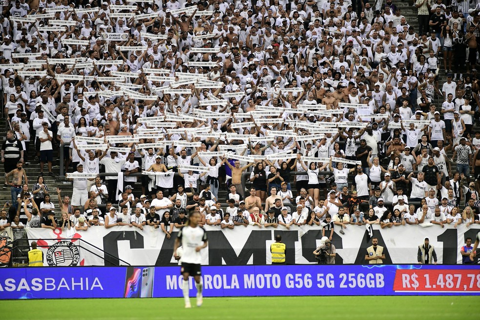 O Corinthians foi o time com a maior média de público entre todos os estaduais do Brasil — Foto: Marcos Ribolli