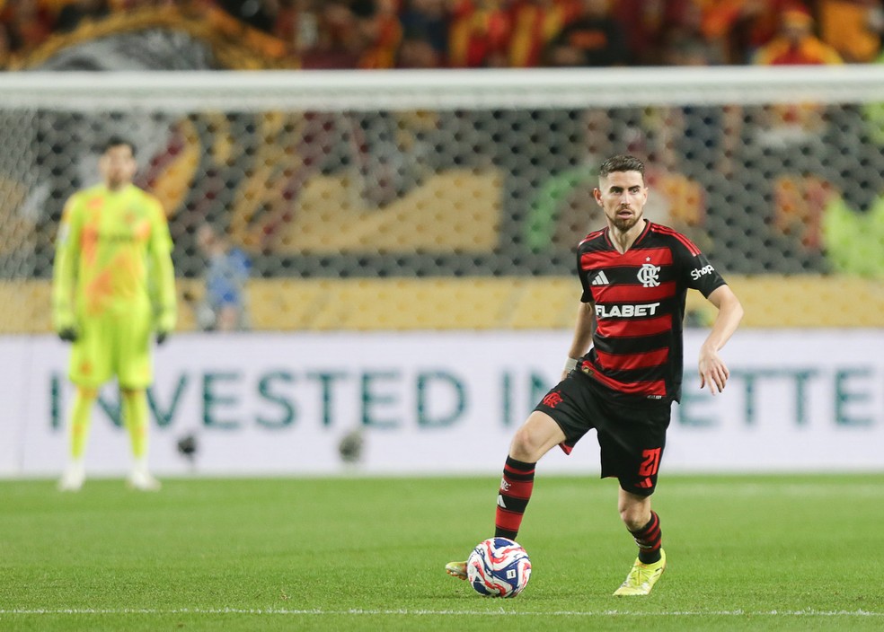 Jorginho em sua estreia pelo Flamengo  Foto: Gilvan de Souza / Flamengo