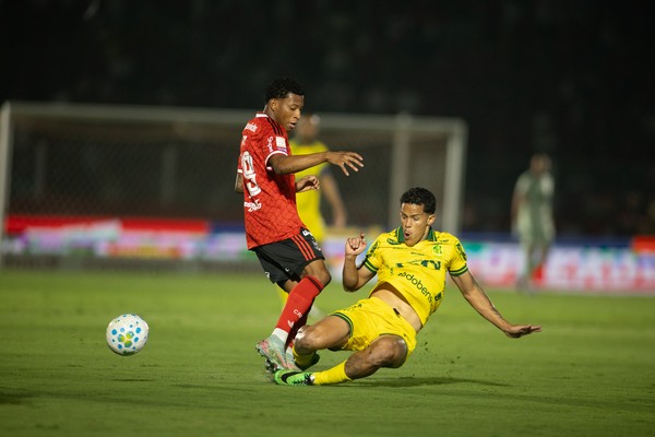 CBF marca data de partida atrasada entre Flamengo e Mirassol