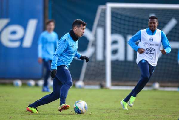 Treino do Grêmio: Cristaldo pode ser reforço contra o Corinthians.
