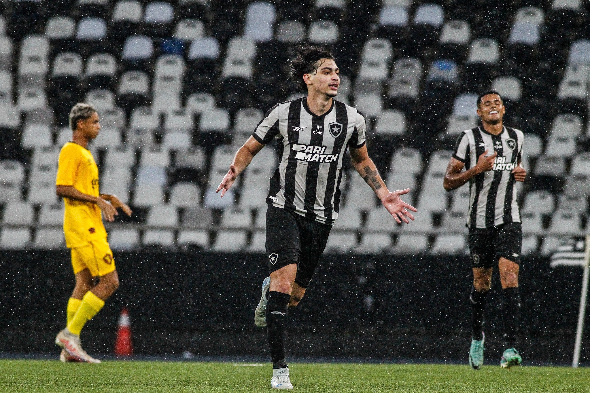 Escalação do Botafogo: Matheus Nascimento e Patrick de Paula lideram ...