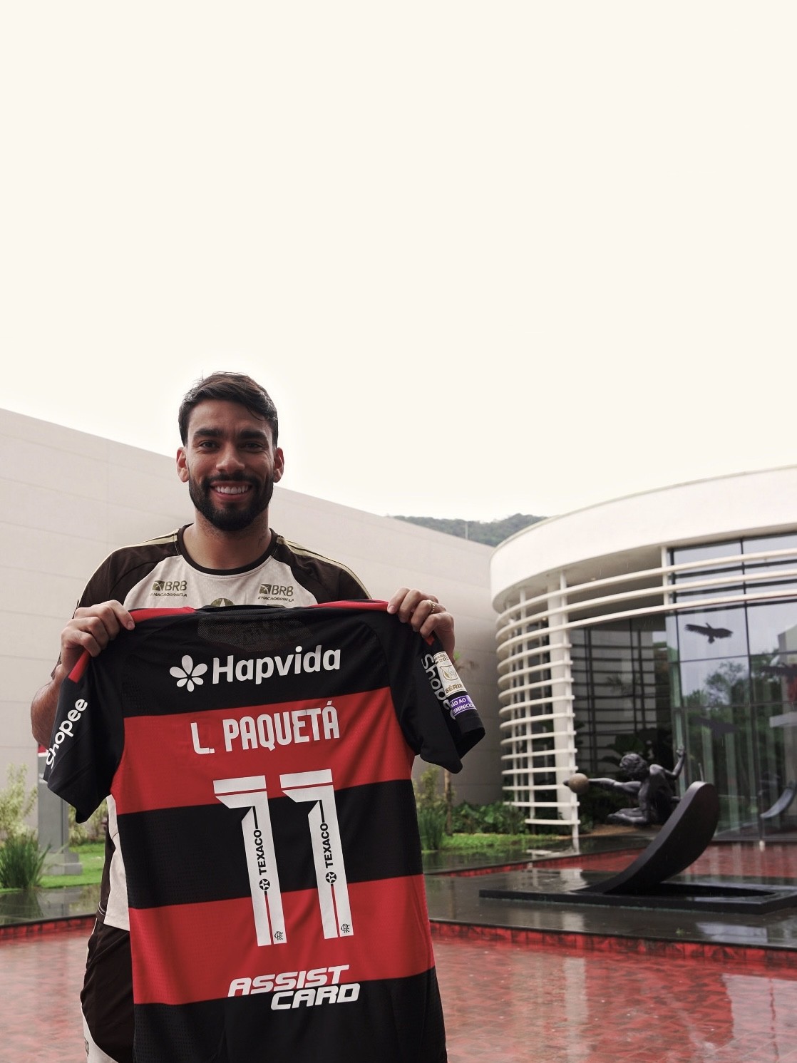 Paquetá muda de número e assume camisa 11 após a saída de Cebolinha do Flamengo