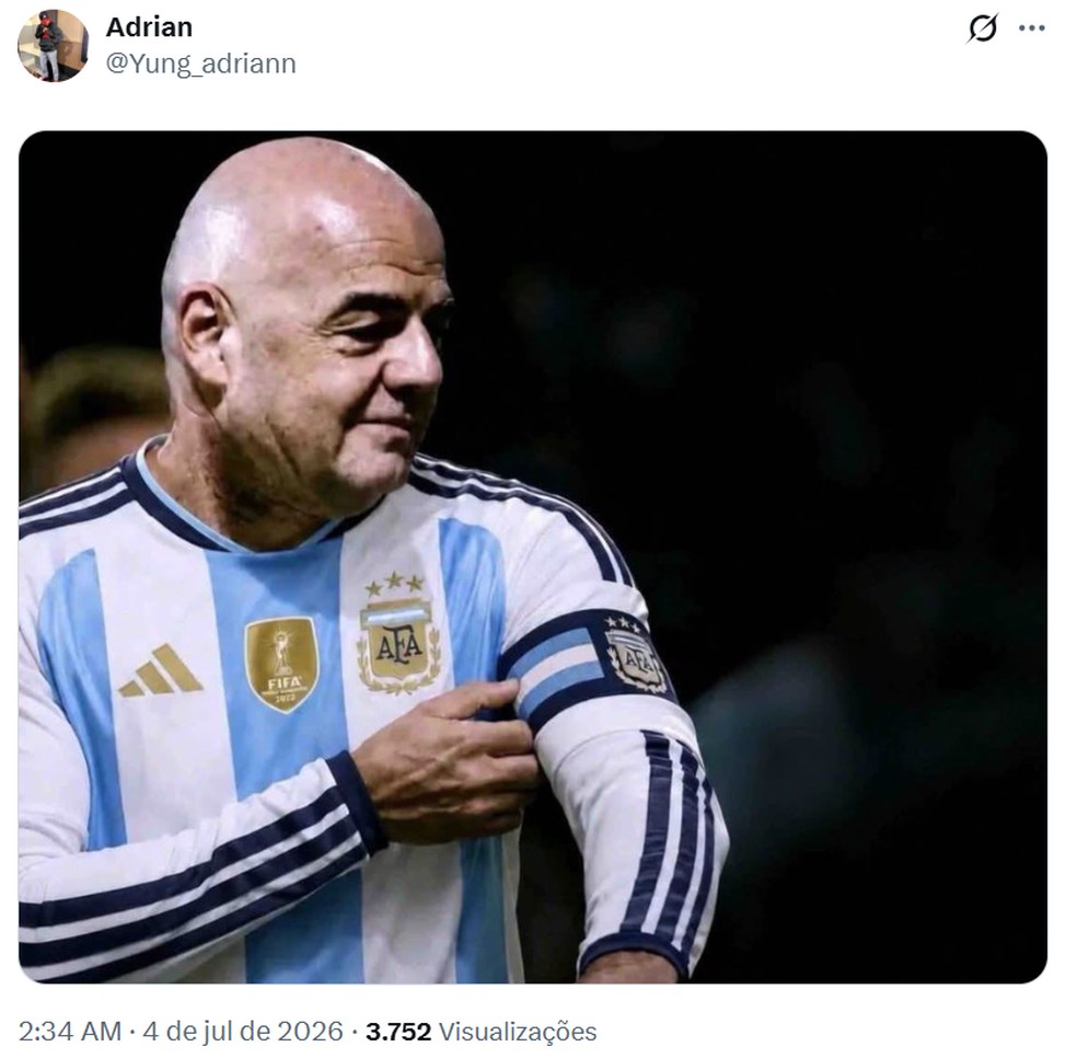 Meme de Gianni Infantino com a camisa da seleção argentina - Infantino gafe