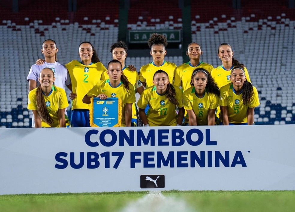 Seleção brasileira feminina sub-17 campeã da Sul-americana — Foto: Staff Conmebol