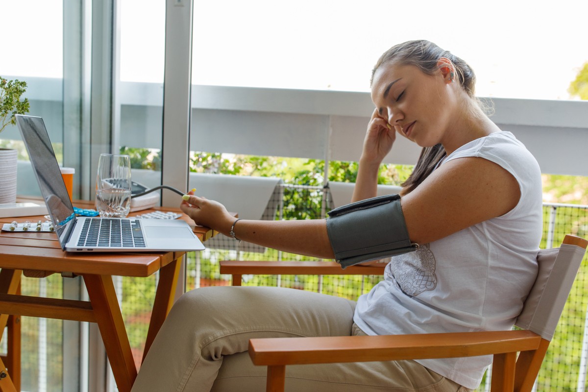 Foto de Verdadeiro Significado Inglês Espanhol e mais fotos de stock de  Antigo - Antigo, Caneta, Comunicação Global - iStock