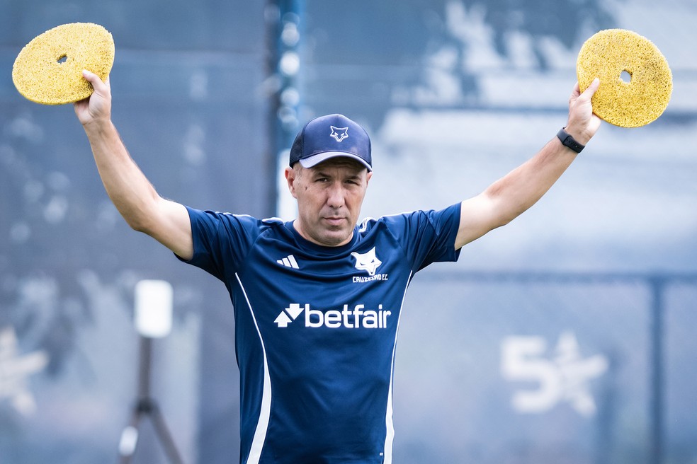 Leonardo Jardim; Cruzeiro — Foto: Gustavo Aleixo/Cruzeiro