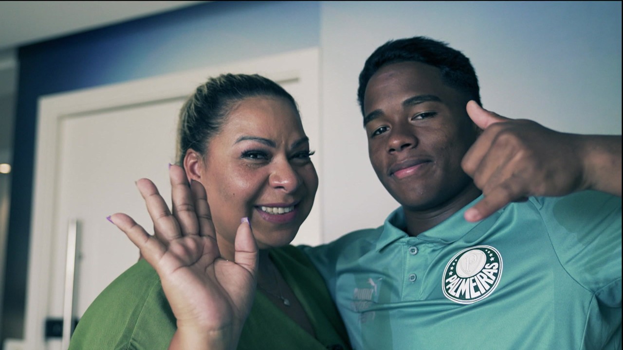 Promessa do Palmeiras, Endrick mostra relação com a mãe