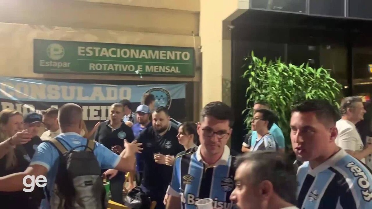 Bar no Rio de Janeiro se torna reduto de torcedores do Grêmio.