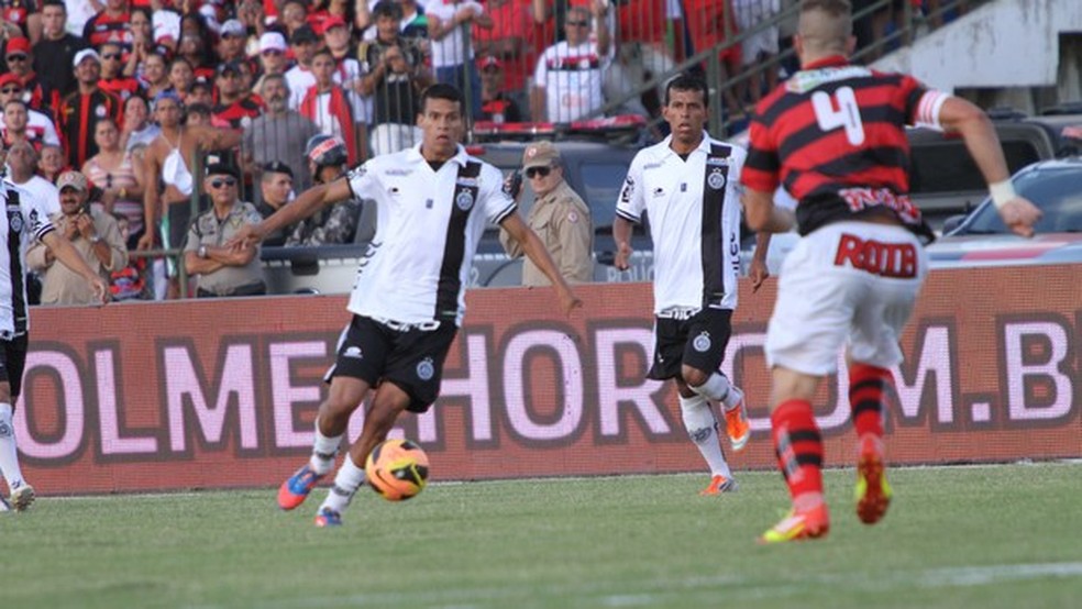 Em 2013, por pouco, o ASA não conquistou o Nordestão contra o Campinense  — Foto: Leonardo Silva / Jornal da Paraíba