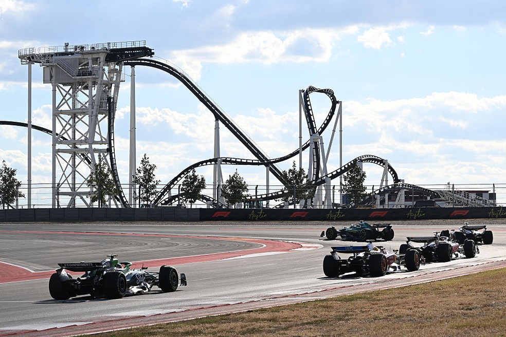 Gabriel Bortoleto foi prejudicado pelo trânsito na classificação sprint para o GP dos EUA — Foto: Mark Sutton - Formula 1/Formula 1 via Getty Images