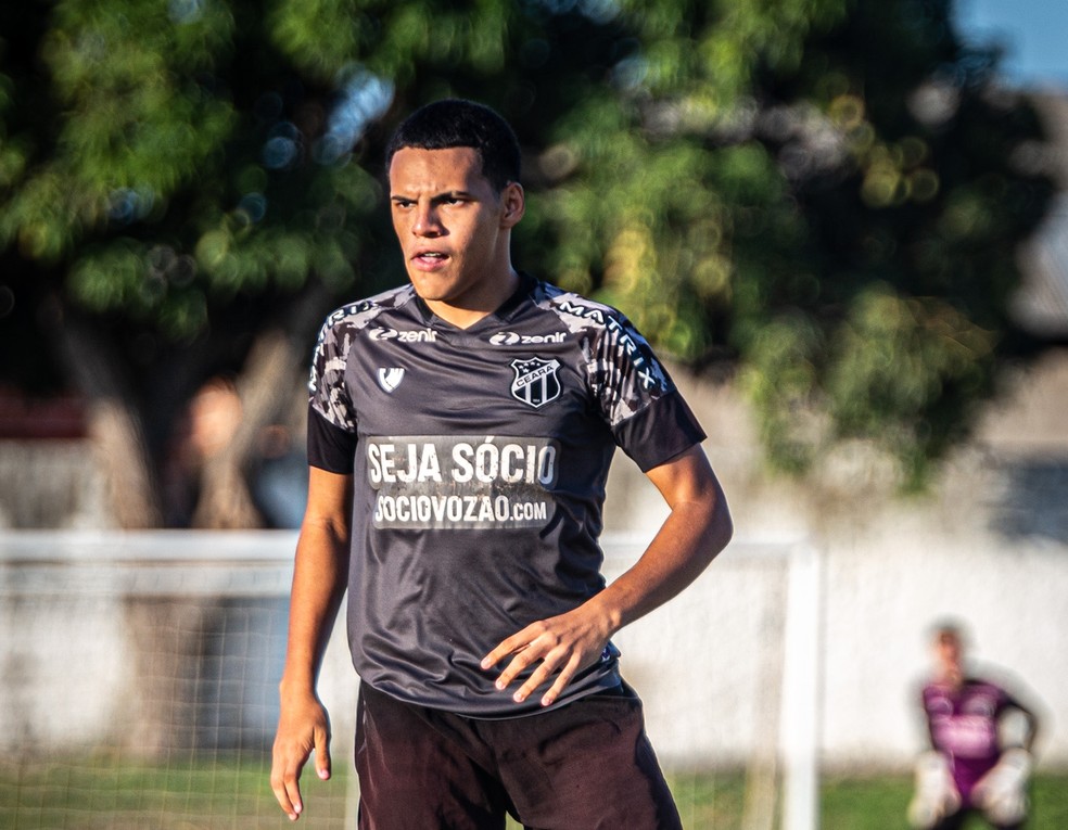 meia Melk, jogador do Ceará — Foto: Jonatha Furtado/Ceará SC
