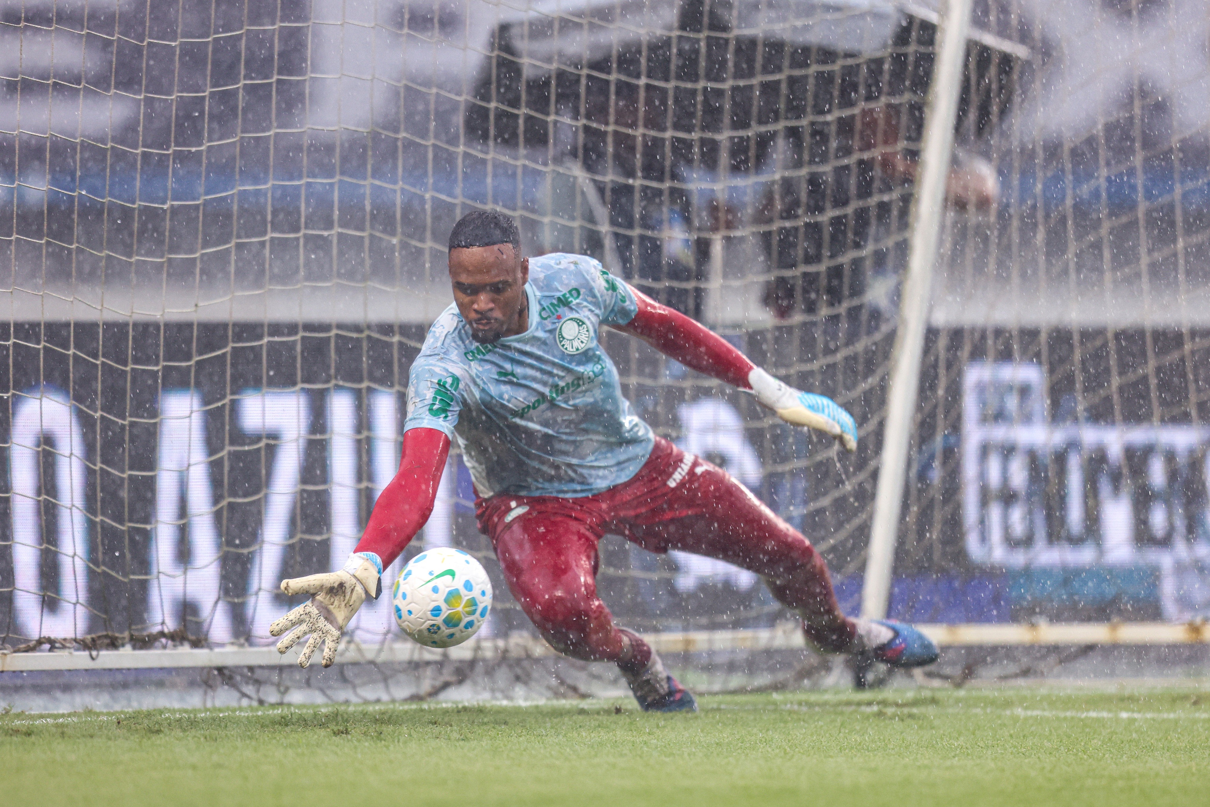 Remo informa novo horário do início da partida com o Palmeiras, adiada pela chuva em Belém