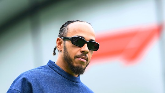 Hamilton critica presidente da FIA por generalizar rappers