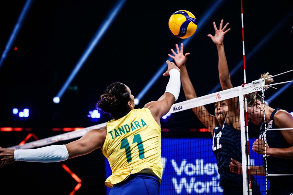 Brasil cai para os EUA no tie-break no Mundial – Web Vôlei