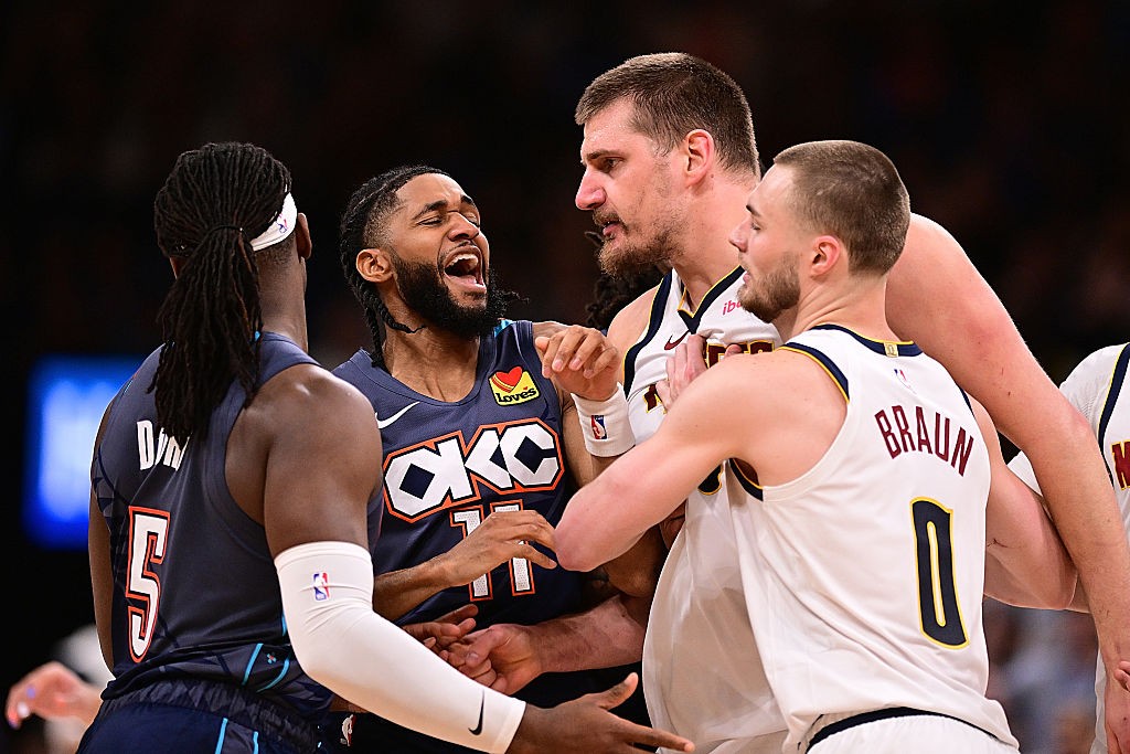 Jokic e Dort: Clima esquenta na NBA com troca de empurrões e xingamentos
