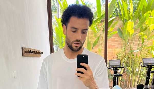 Felipe Anderson compartilha vídeo de treino na pré-temporada antes de chegada ao Palmeiras