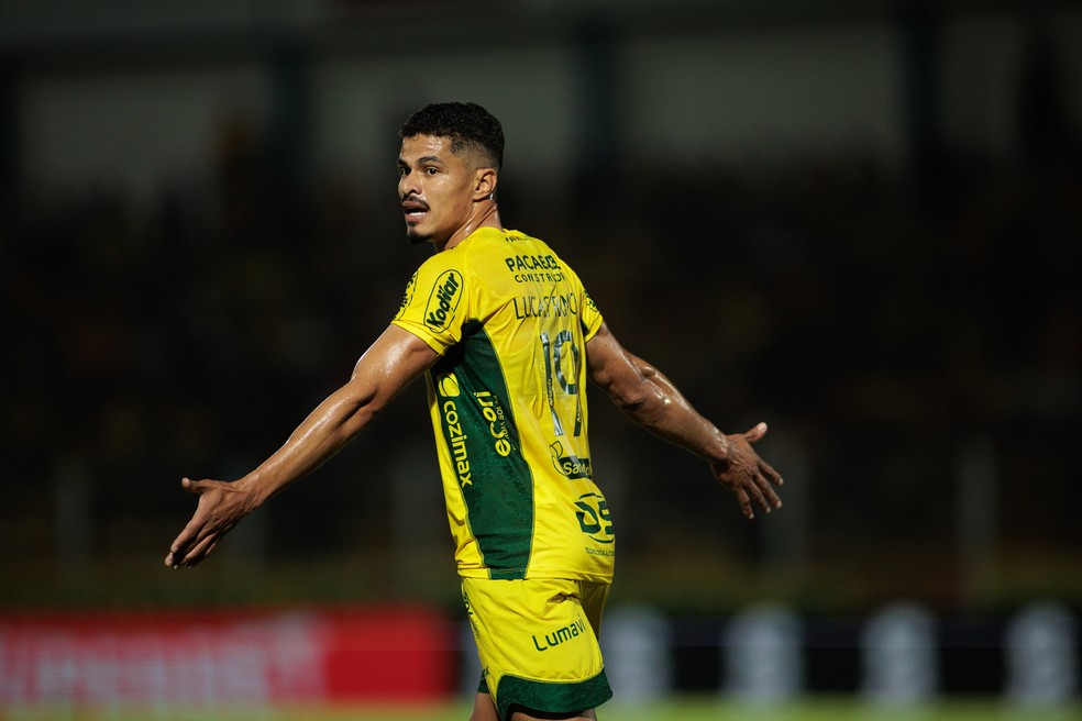 São Paulo encontra resistência e não deve antecipar chegada de Lucas Ramon