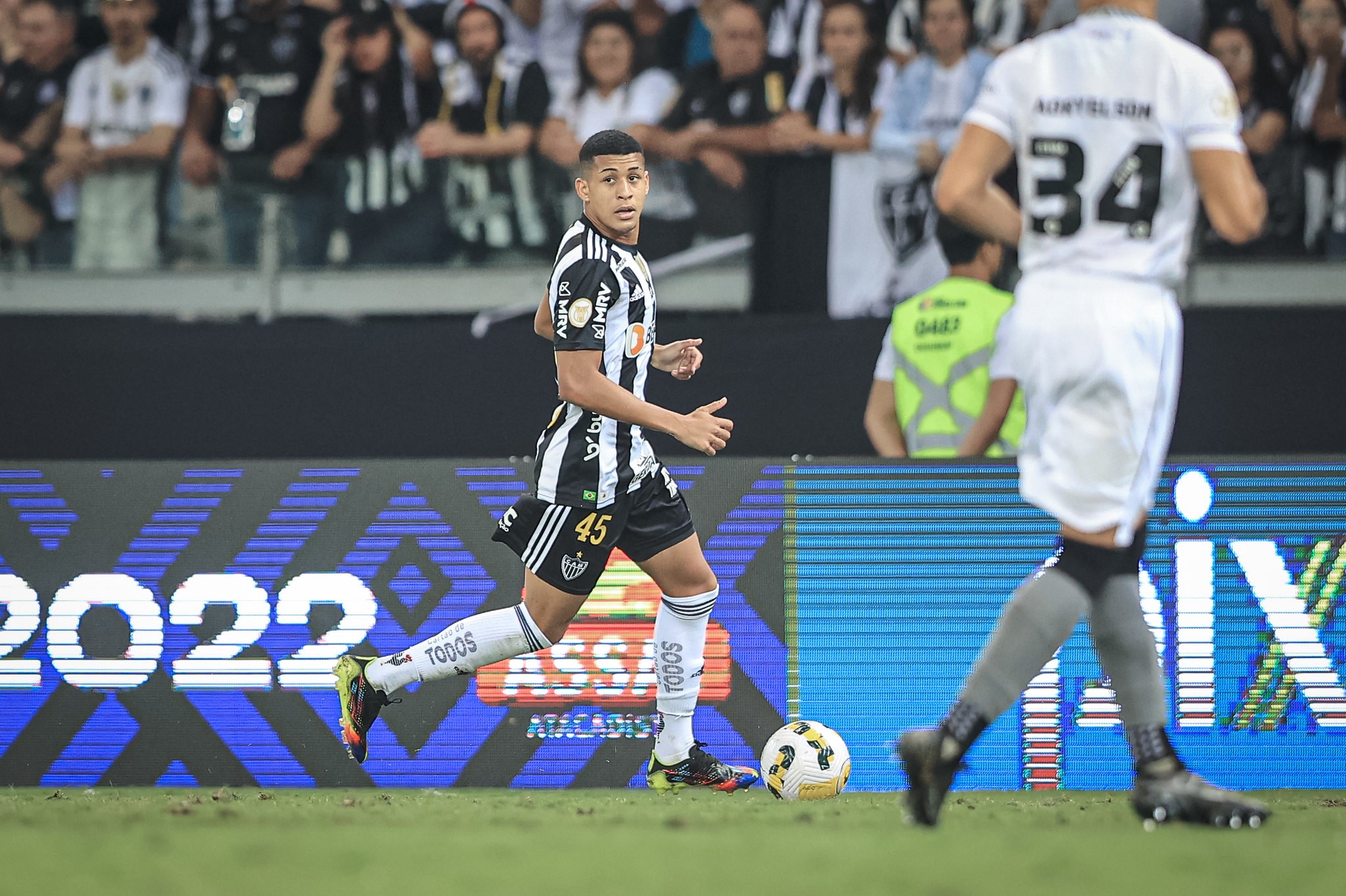 Atlético-MG negocia venda de Yan Phillipe ao futebol mexicano | Ge