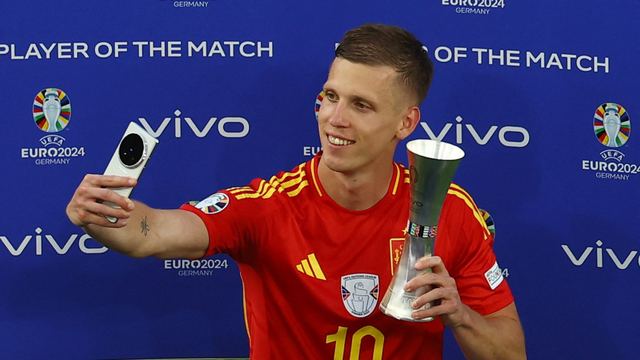 Dani Olmo foi eleito o melhor jogador de Espanha x Alemanha