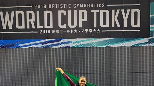 Em teste em Tóquio, Carolyne Pedro fica na quinta posição em etapa da Copa do Mundo