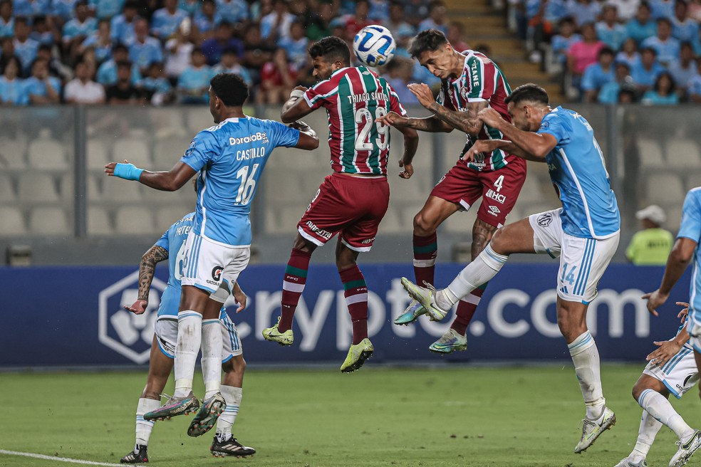 Vitor Mendes celebra oportunidade no Fluminense: Gigante do futebol  brasileiro - Fluminense: Últimas notícias, vídeos, onde assistir e  próximos jogos