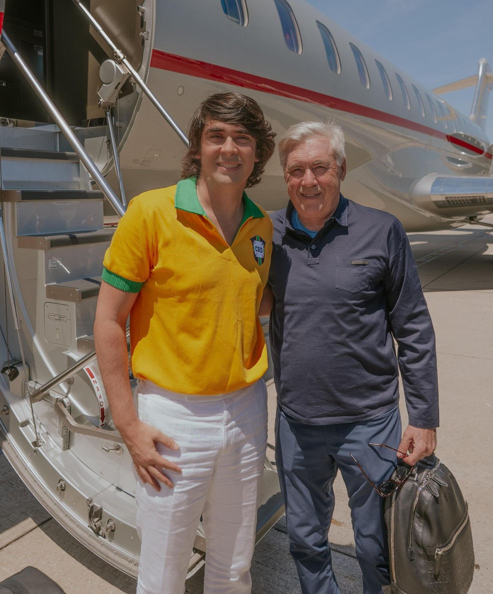 Carlo Ancelotti embarca para o Brasil para se apresentar à Seleção — Foto: Reprodução