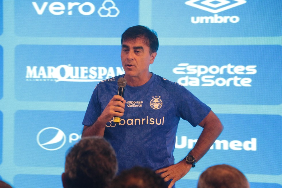 Gustavo Quinteros, técnico do Grêmio...