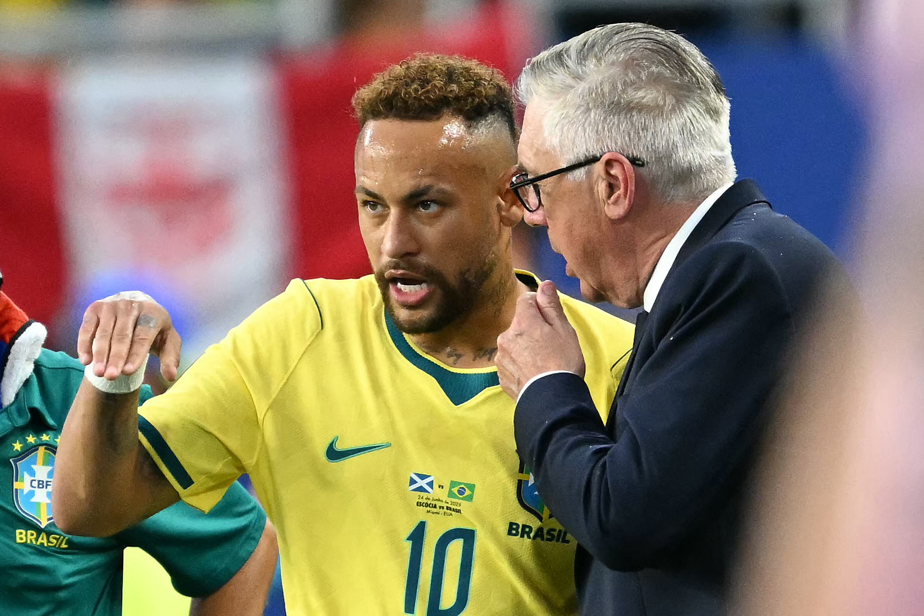Ancelotti enaltece volta de Neymar à Seleção: "Tem a paixão de um menino para jogar"