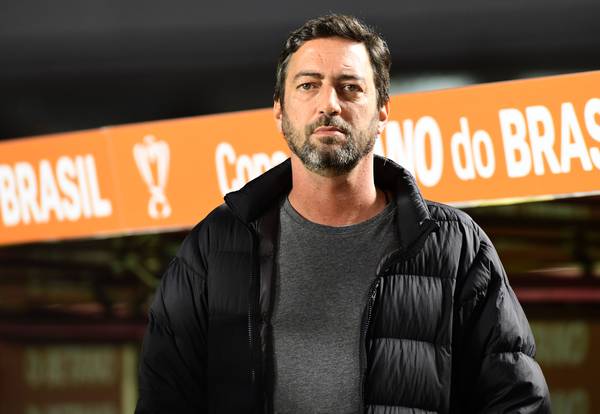 Corinthians monta planejamento até 2026 e prepara transição para próximo presidente