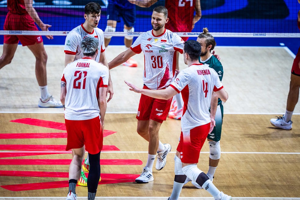 Polônia na final da Liga das Nações masculina de vôlei — Foto: FIVB