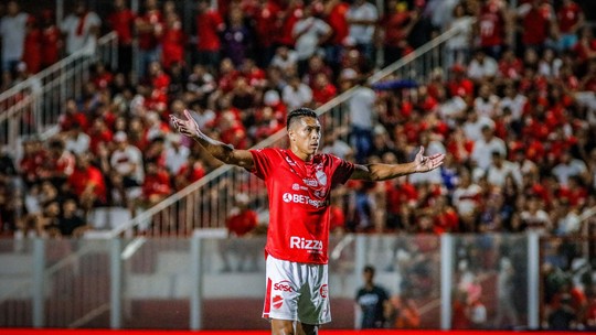 Vila Nova volta a campo quarta-feira contra o CRB; Igor Henrique está fora