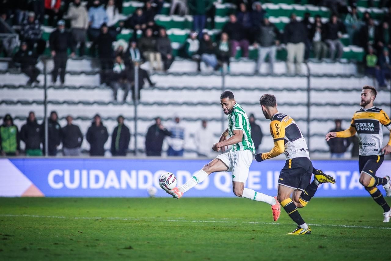 Alan Kardec no Atlético-MG: 4 gols e adeus sem saudade