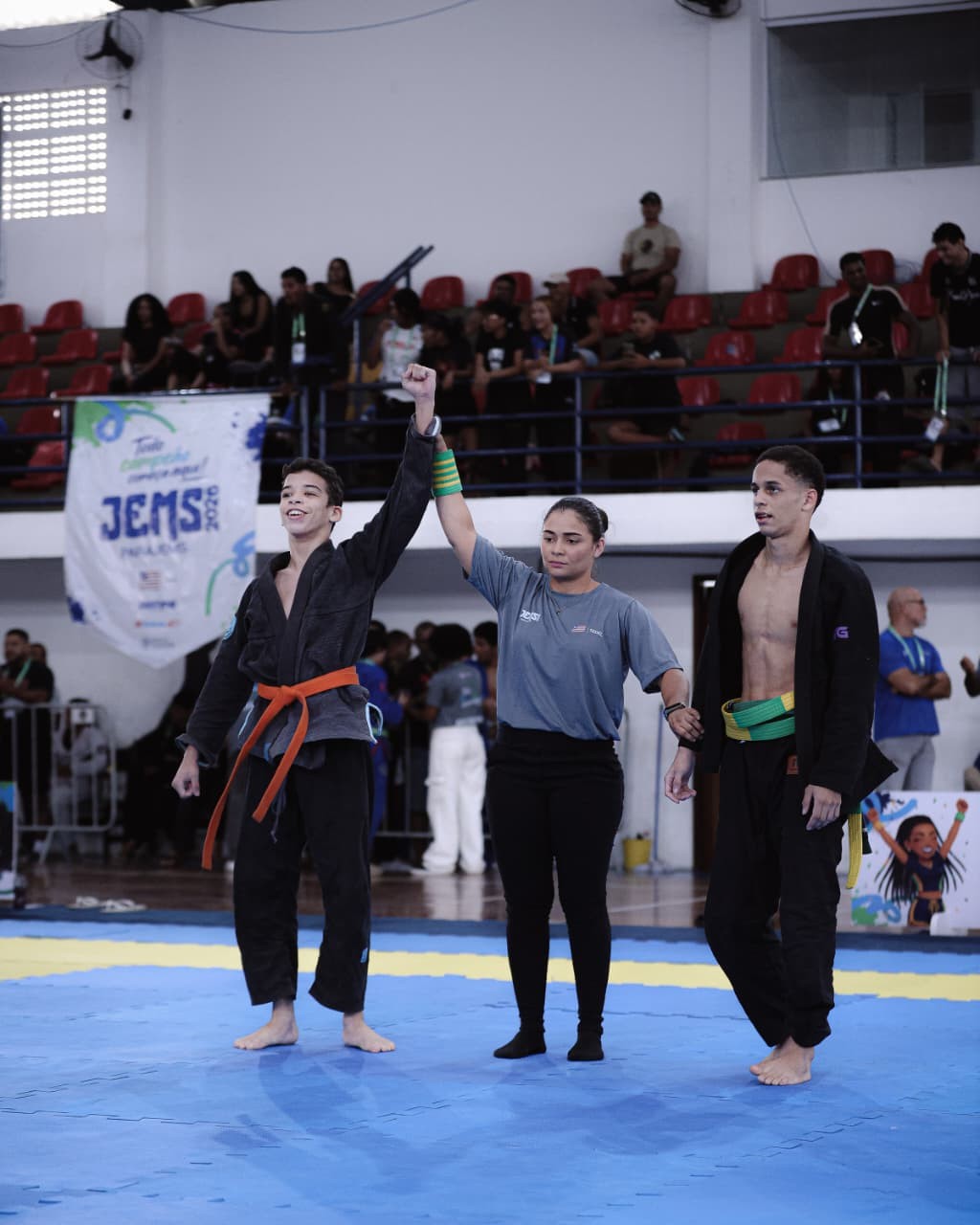 Atletas de jiu-jítsu competem nos Jogos Escolares Maranhenses em São Luís